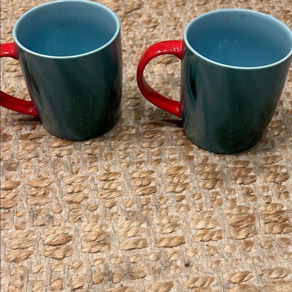 Starbucks Green and Red Mugs Set- Holiday collection 2024 - Picture 9 of 10